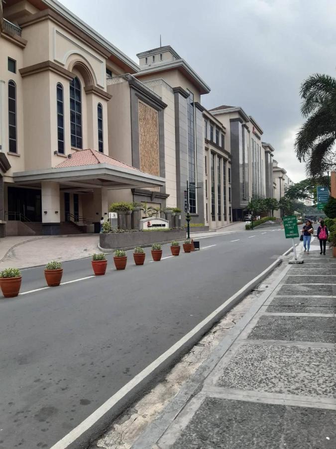 Sarasota Residential Resort Cluster 4 Unit 6B, 6C And 6L By Manny Newport Blvd, Across Naia T3 & Near Resorts World Manila, Pasay City Εξωτερικό φωτογραφία